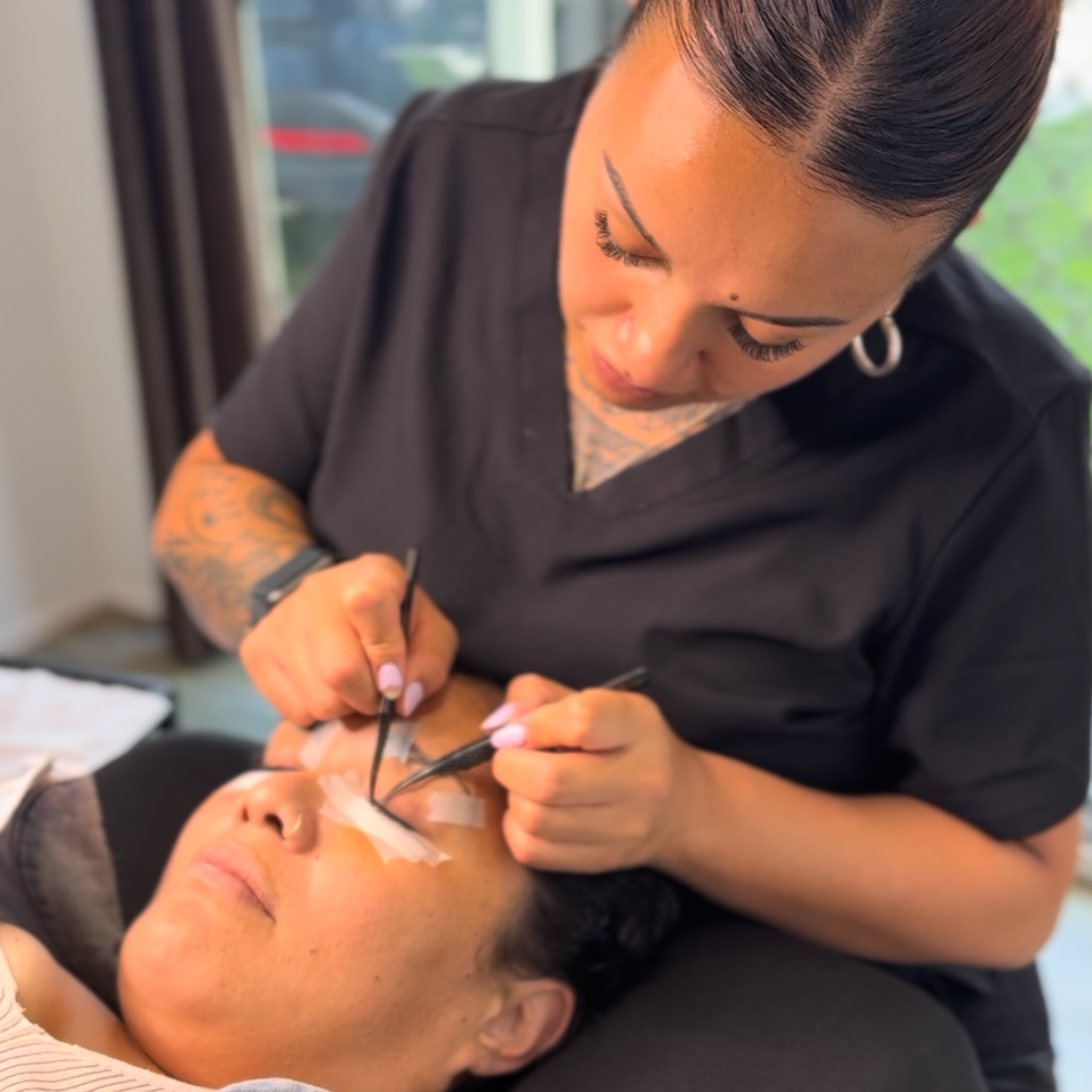 LASH EXTENSIONS MASTERY: 2 DAY IN-PERSON TRAINING